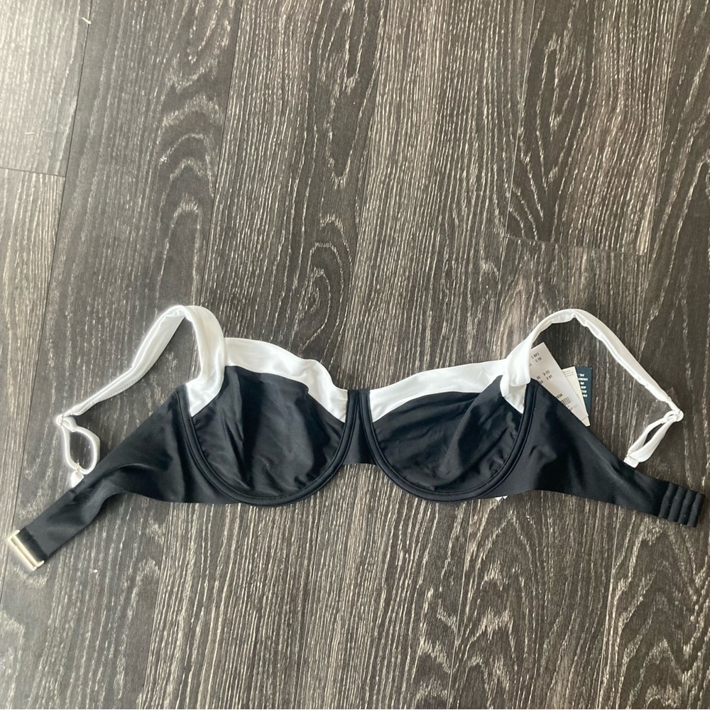 Abercrombie & Fitch Black and White Curve Love Wide Strap Underwire Bikini Top